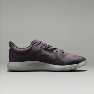 Lululemon Strongfeel Shoes 9.5